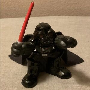 2001 Hasbro LFL 2.5" Star Wars Galactic Heroes Darth Vader W/Cape & Lightsaber